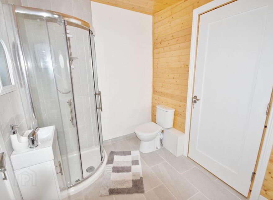 East, End, Ballybunion, V31NW13