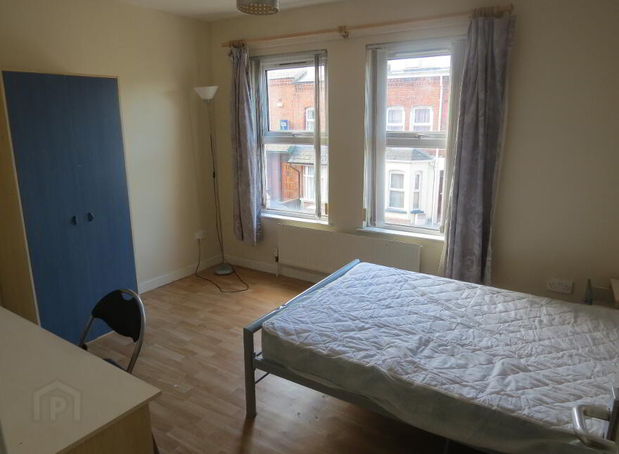 193 Dunluve Avenue, Lisburn Road, Belfast, BT9 7AX