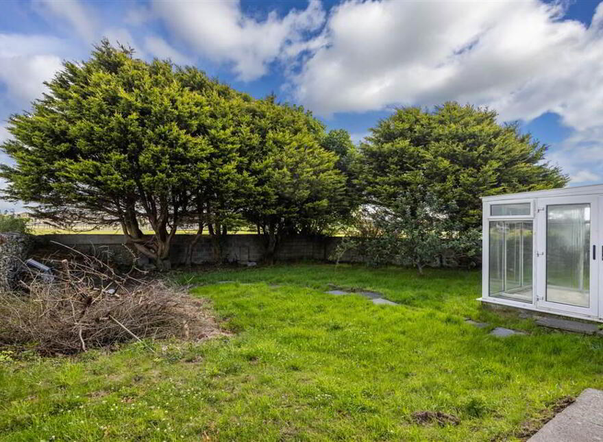 20 Sand Lane, Ballykinler, Downpatrick, BT30 8DL
