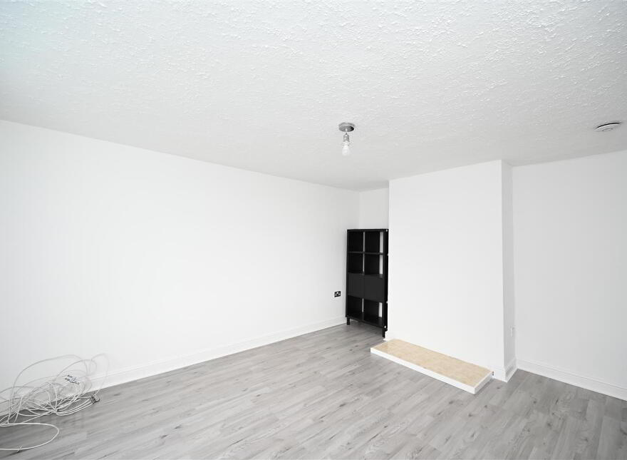 91 Knockleigh Drive, Carrickfergus, Greenisland, BT38 8UY
