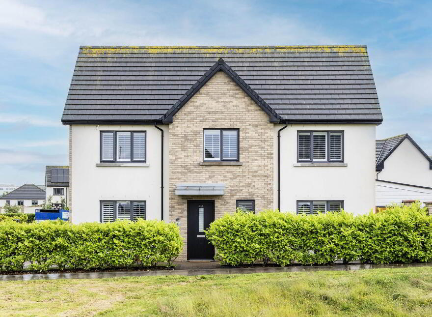 43 Taylor Hill Grange, Balbriggan, K32FW27