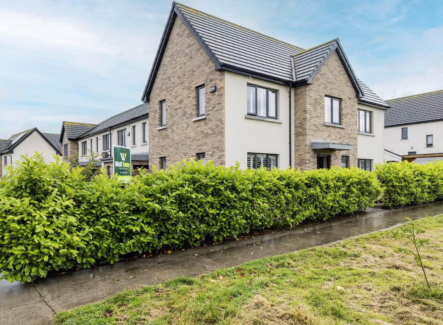 43 Taylor Hill Grange, Balbriggan, K32FW27