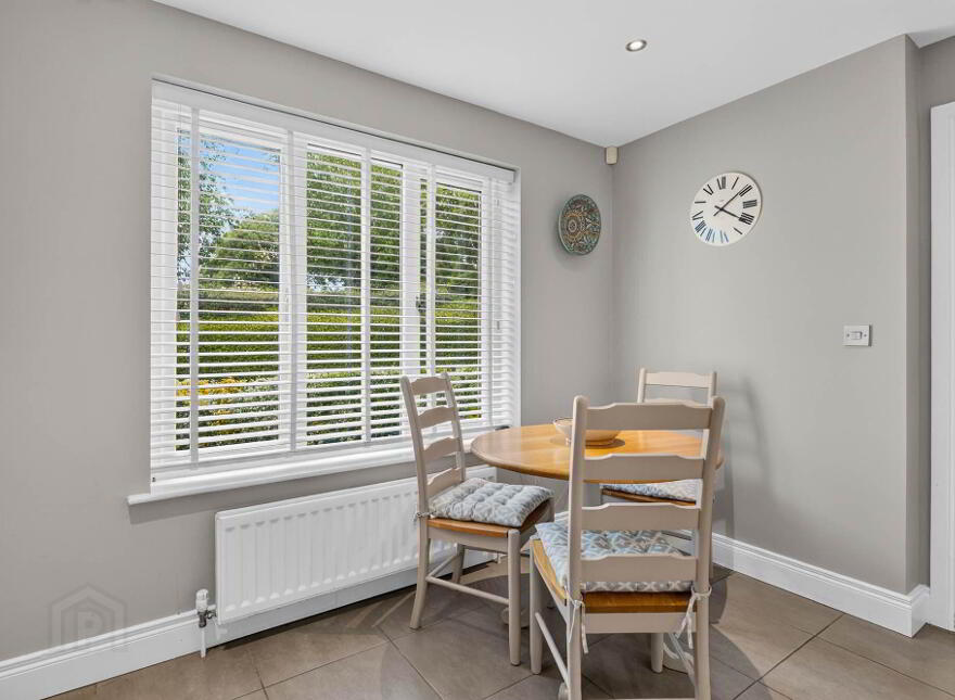 1 Ferry Quarter Gardens, Strangford, BT30 7GU