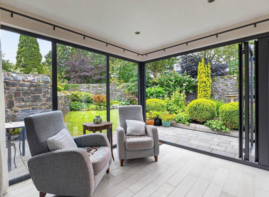 1 Ferry Quarter Gardens, Strangford, BT30 7GU