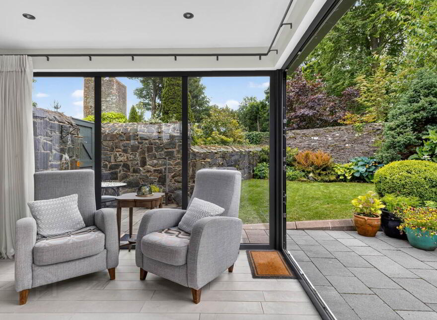 1 Ferry Quarter Gardens, Strangford, BT30 7GU