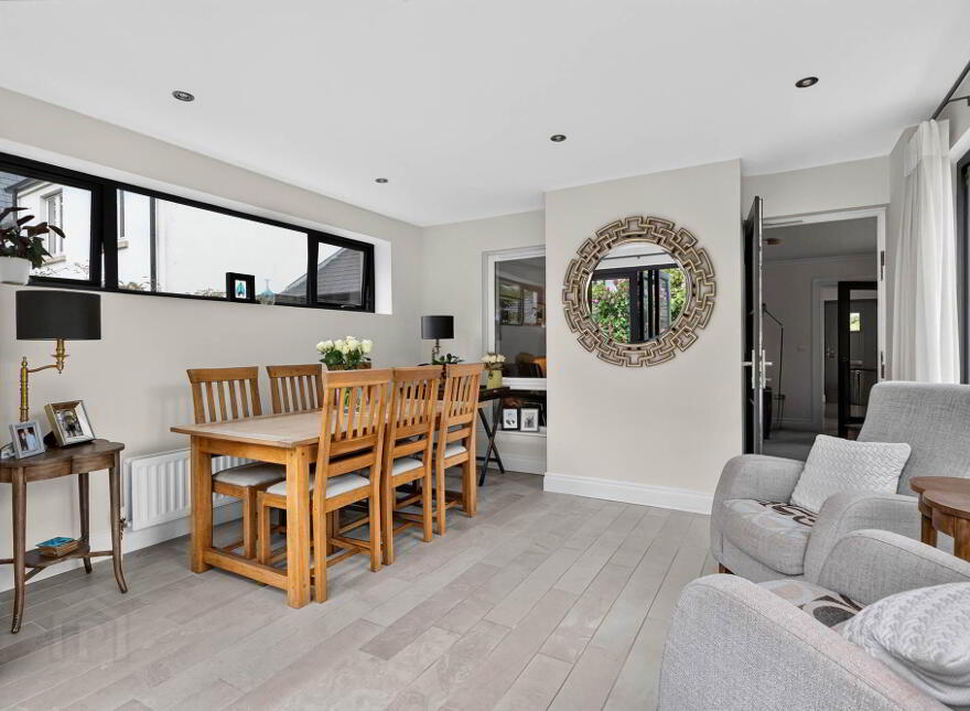 1 Ferry Quarter Gardens, Strangford, BT30 7GU