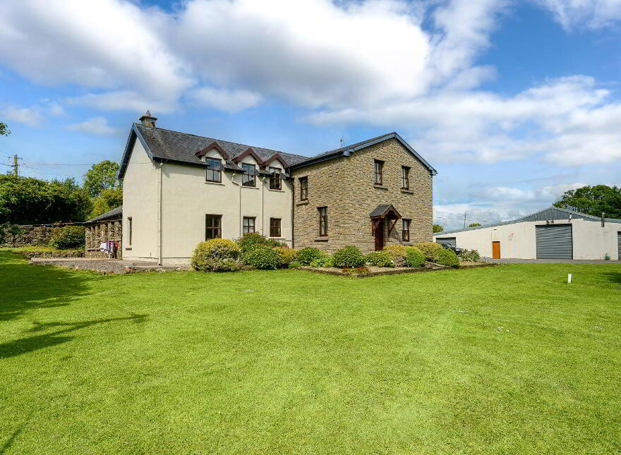 Kiseeti, Ballea Hill, Carrigaline, P43CN19