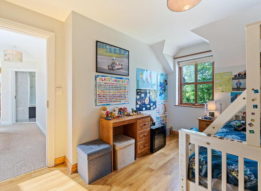 Kiseeti, Ballea Hill, Carrigaline, P43CN19