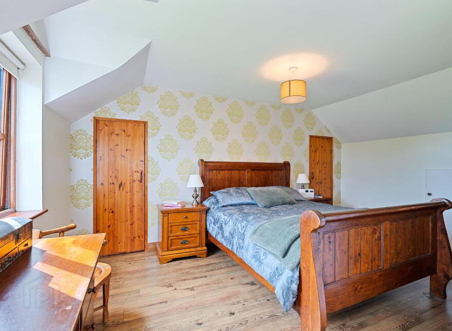 Kiseeti, Ballea Hill, Carrigaline, P43CN19