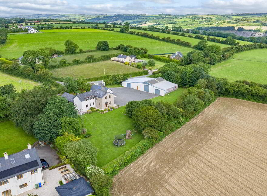 Kiseeti, Ballea Hill, Carrigaline, P43CN19