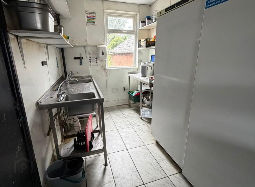 396 Woodstock Road, Belfast, BT6 9DQ