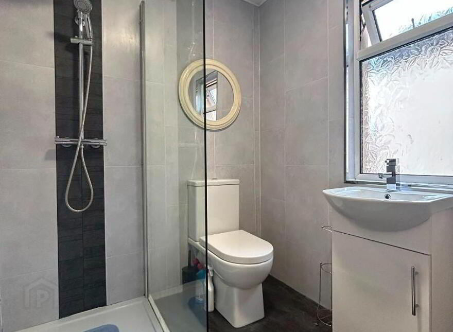 48 Isoline Street, Belfast, BT5 5GF