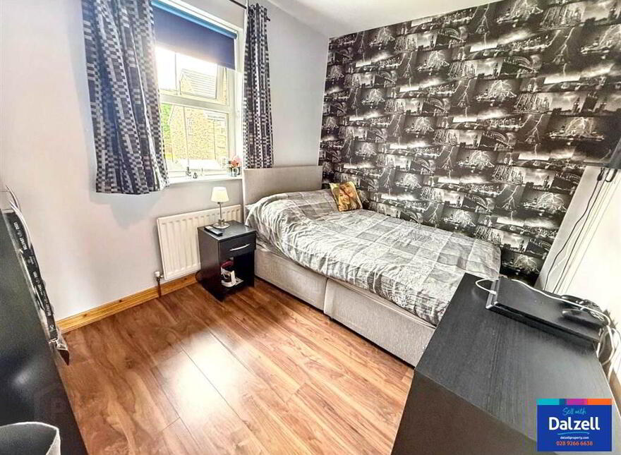 39 Hollyburn, Lisburn, BT28 2YL