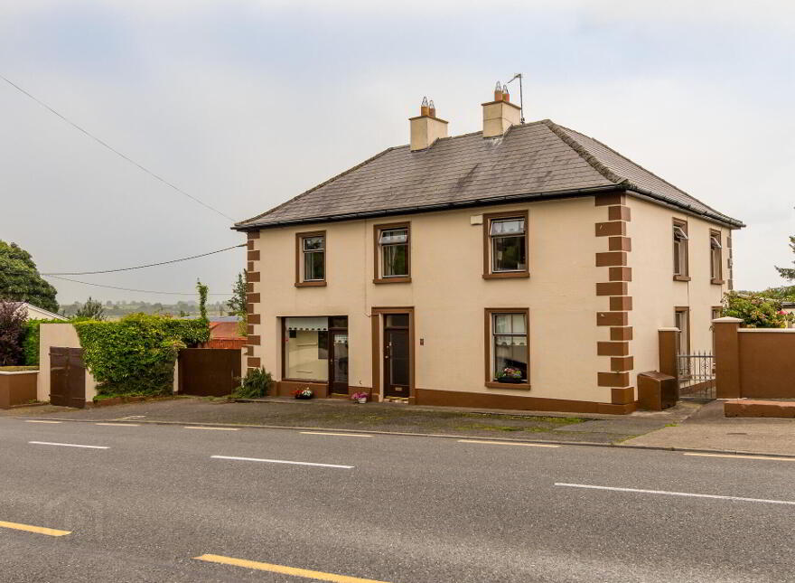Castle House, Castleplunkett, Tulsk, Castleplunkett