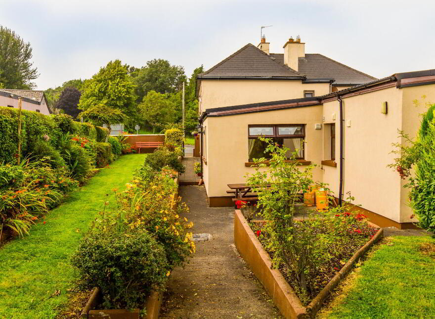 Castle House, Castleplunkett, Tulsk, Castleplunkett