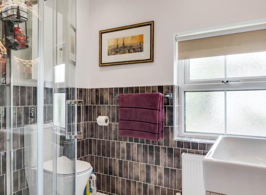 Ivy Cottage, 10 Silverhill Manor, Enniskillen, BT74 5JE