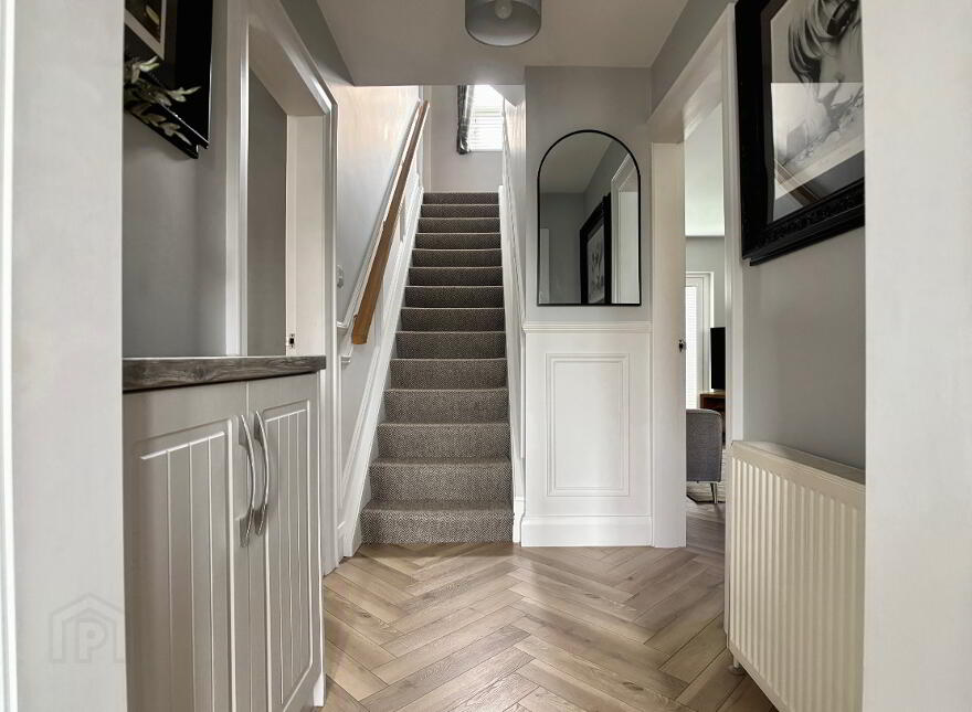 8 Wheatfield Drive, Lurgan, BT66 7BS