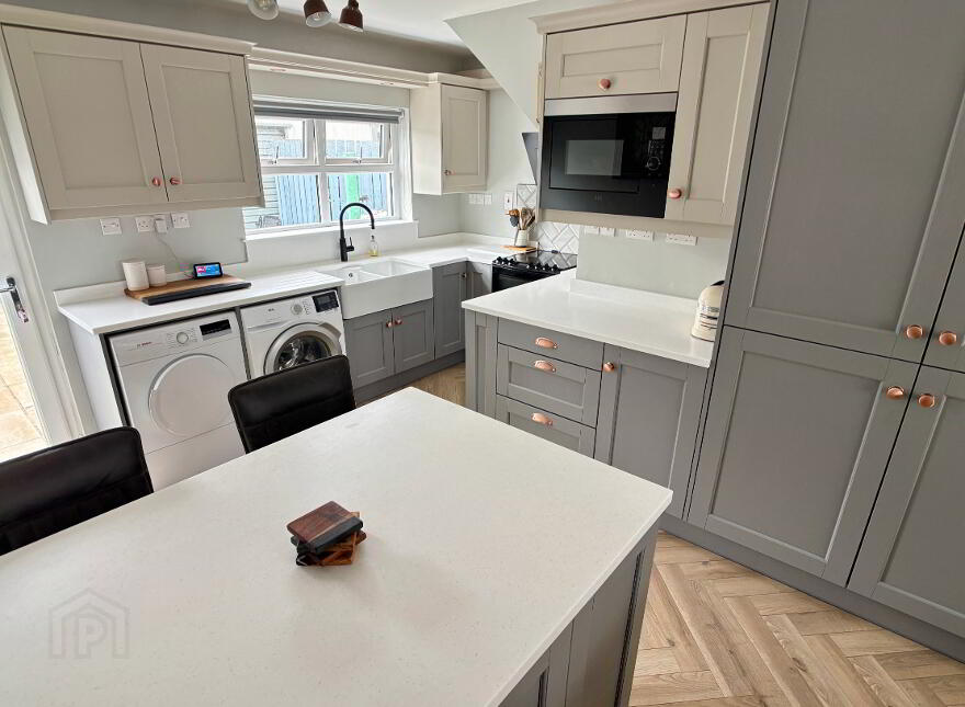 8 Wheatfield Drive, Lurgan, BT66 7BS