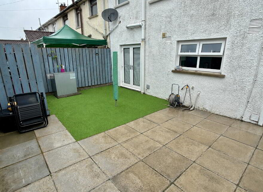 8 Wheatfield Drive, Lurgan, BT66 7BS
