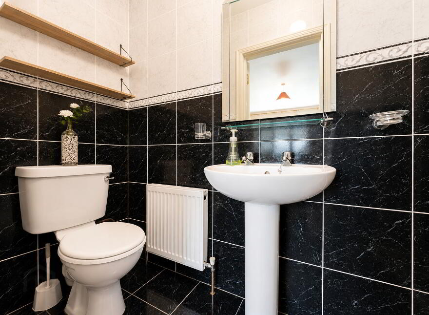 27 Parklands, Tubbercurry, F91Y13R