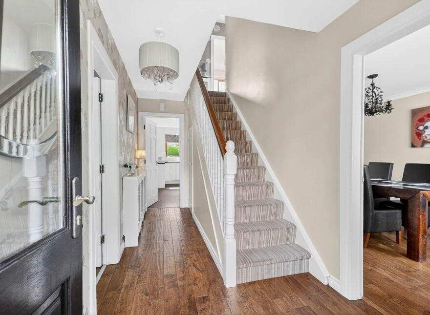 9 Laurel Grove, Lisburn, BT28 3EW
