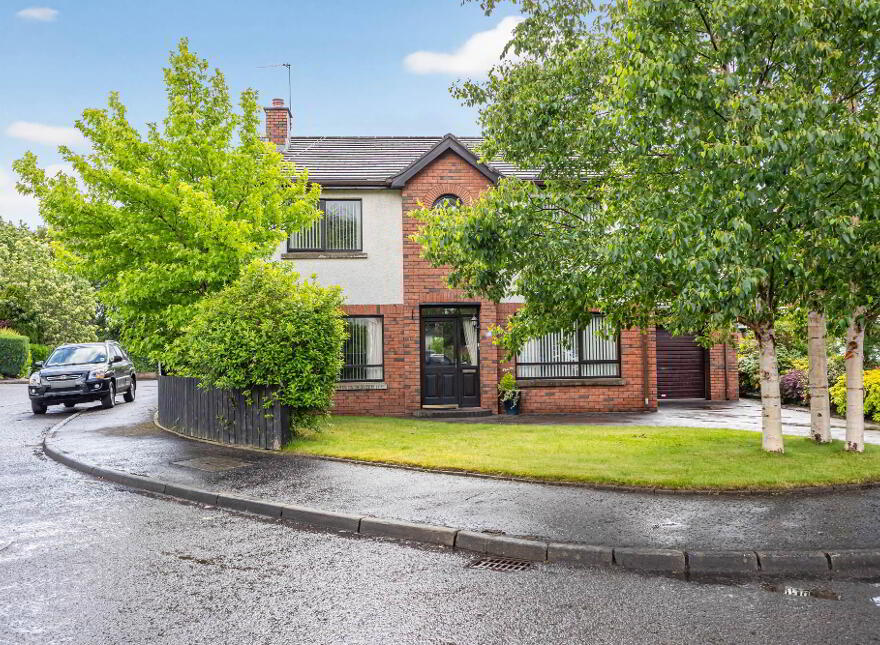 9 Laurel Grove, Lisburn, BT28 3EW