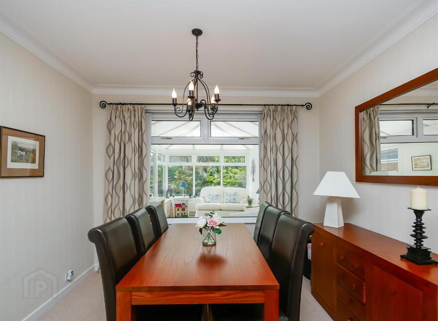 26 Chartwell Park, Belfast, BT8 6NG