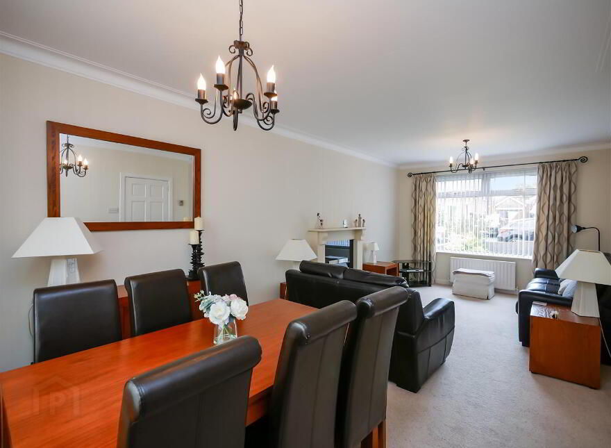 26 Chartwell Park, Belfast, BT8 6NG