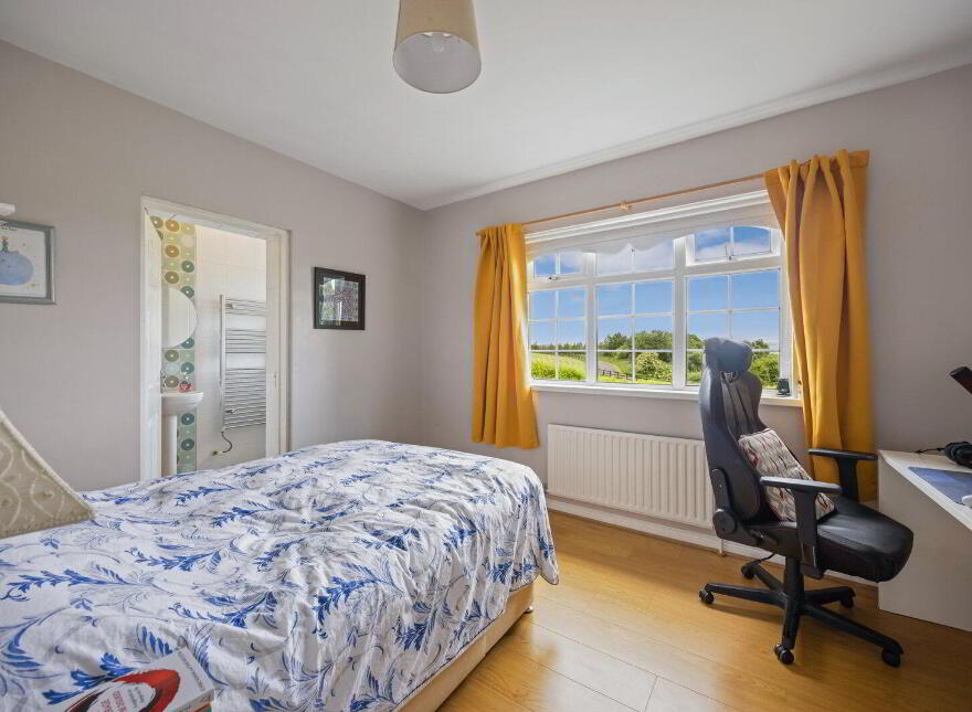 46 Braniel Road, Hillhall Road, Lisburn, BT27 5JJ