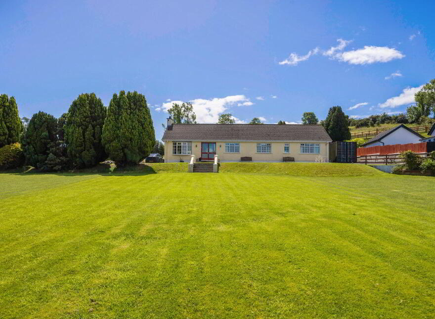46 Braniel Road, Hillhall Road, Lisburn, BT27 5JJ