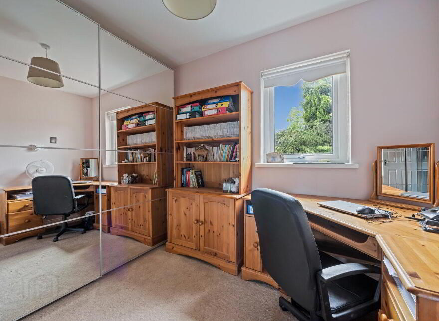 46 Braniel Road, Hillhall Road, Lisburn, BT27 5JJ