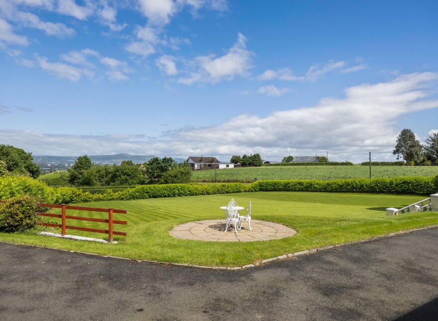 46 Braniel Road, Hillhall Road, Lisburn, BT27 5JJ