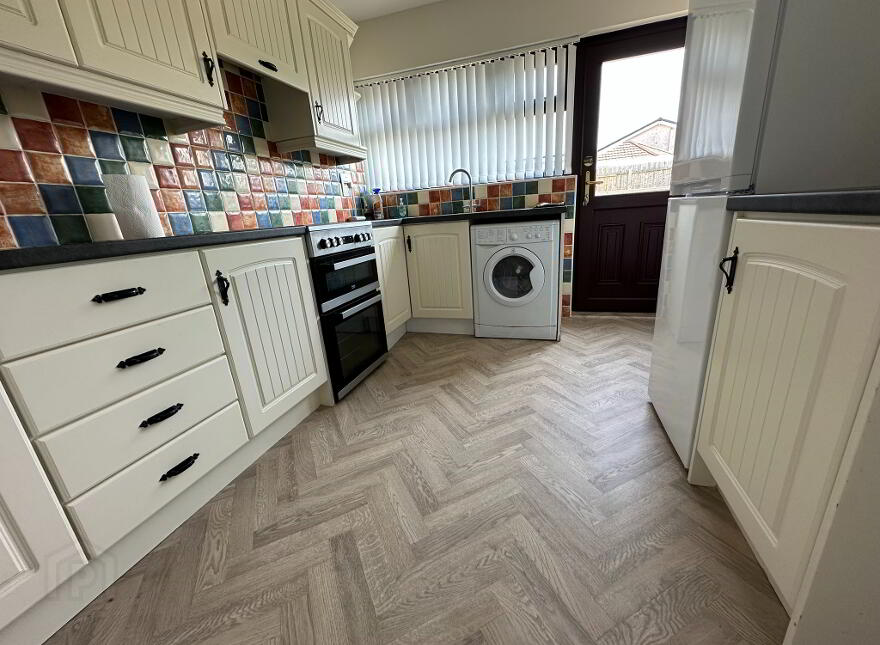 6 Rockgrove Brae, Ballymena, BT43 5HY