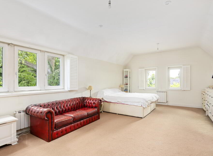 Sunnyside, Old Lucan Road, Palmerstown, D20AR22