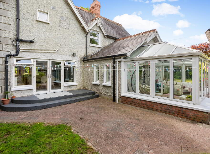 Sunnyside, Old Lucan Road, Palmerstown, D20AR22