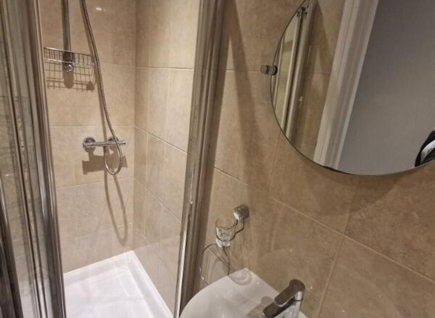 2a Lower Windsor Avenue, Belfast, BT9 7DW
