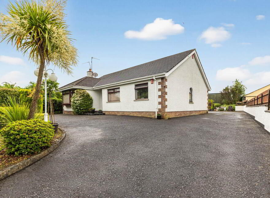 4 Cormac Road, Upper Ballinderry, Lisburn, BT28 2HL