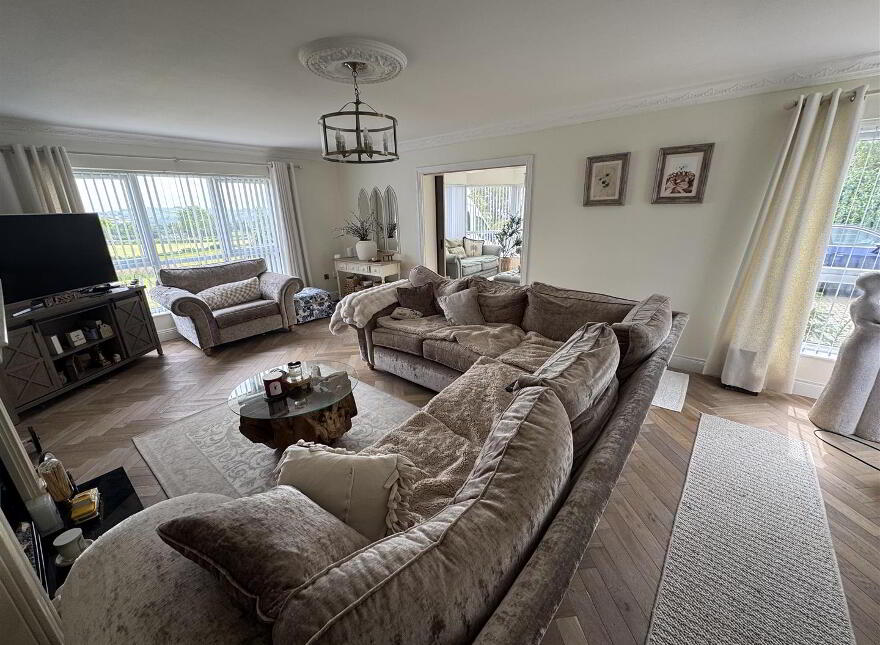 42 Ballynoe Road, Antrim, BT41 2QX