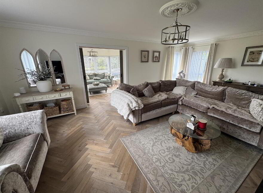 42 Ballynoe Road, Antrim, BT41 2QX