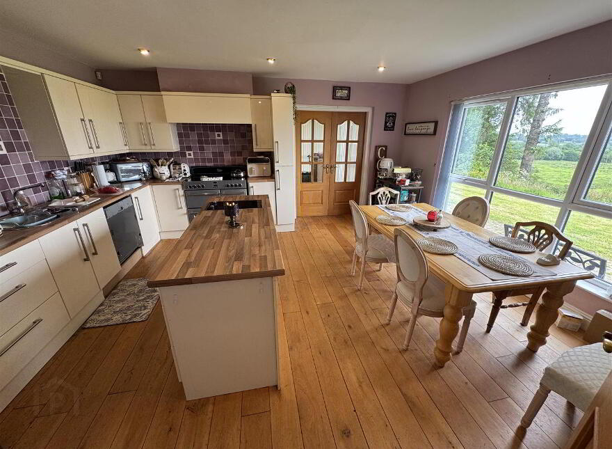 42 Ballynoe Road, Antrim, BT41 2QX