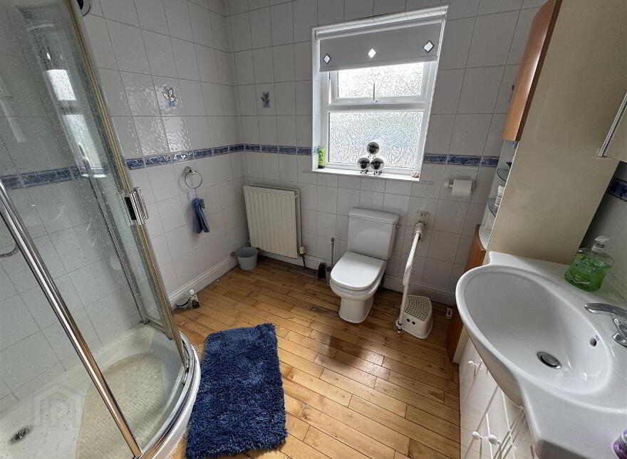 42 Ballynoe Road, Antrim, BT41 2QX