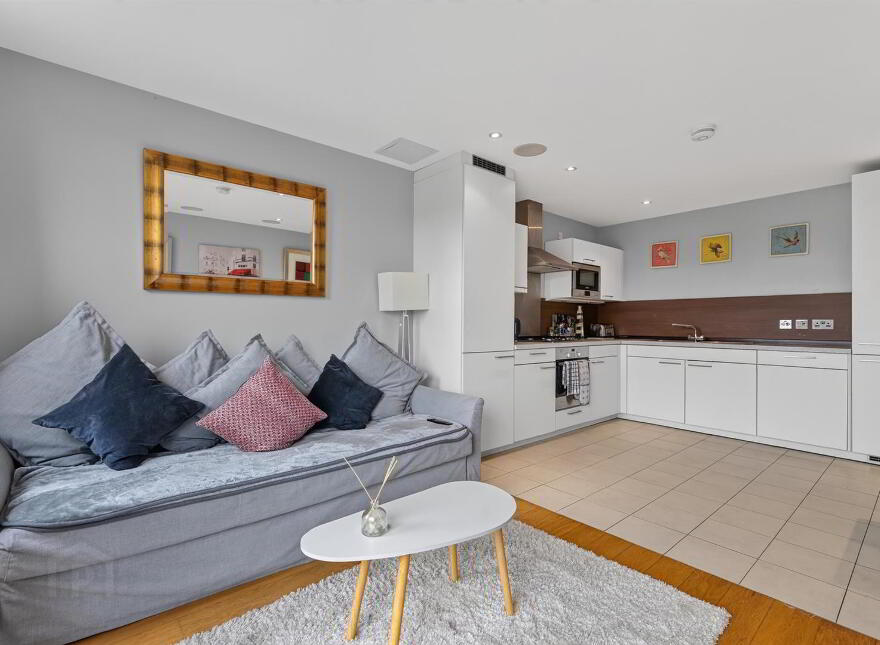 Apartment 31 Custom House Residence 2 Ulster Stree, Belfast, BT1 3ES