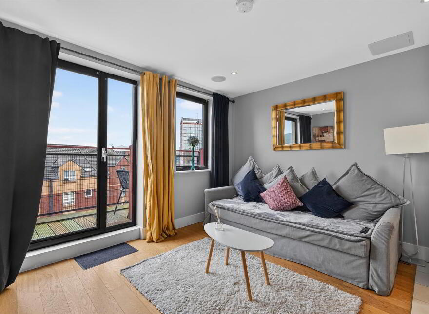 Apartment 31 Custom House Residence 2 Ulster Stree, Belfast, BT1 3ES