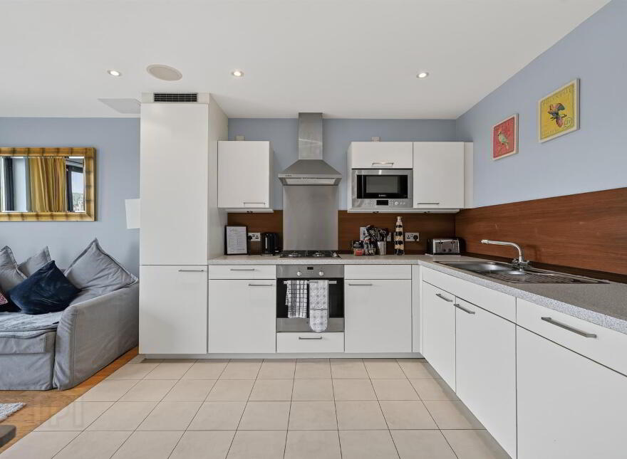 Apartment 31 Custom House Residence 2 Ulster Stree, Belfast, BT1 3ES