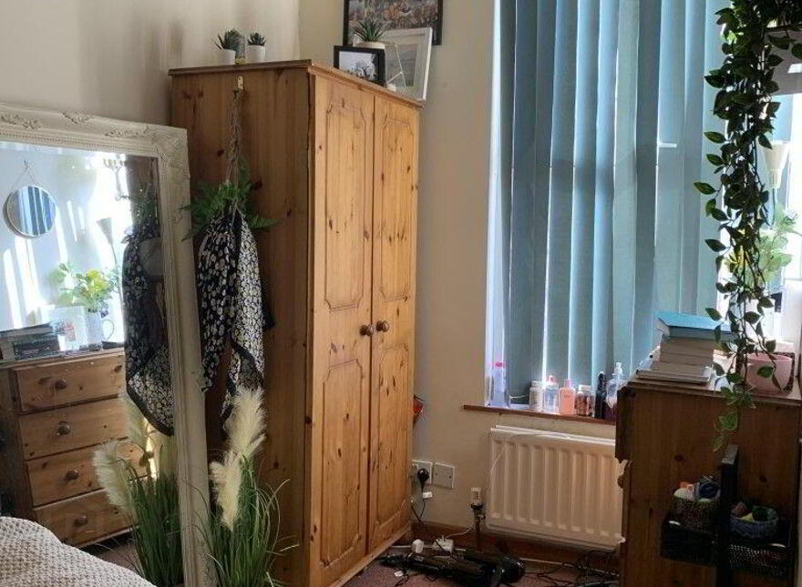 Flat 2, 35 Wellesley Avenue, Belfast, BT9 6DG