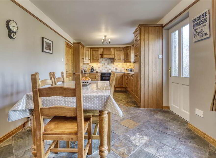 94 Woodvale, Dromara, BT25 2JB