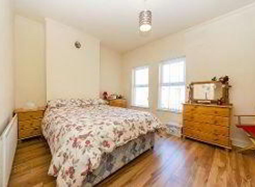 34 Meadowbank Place, Belfast, BT9 7FF