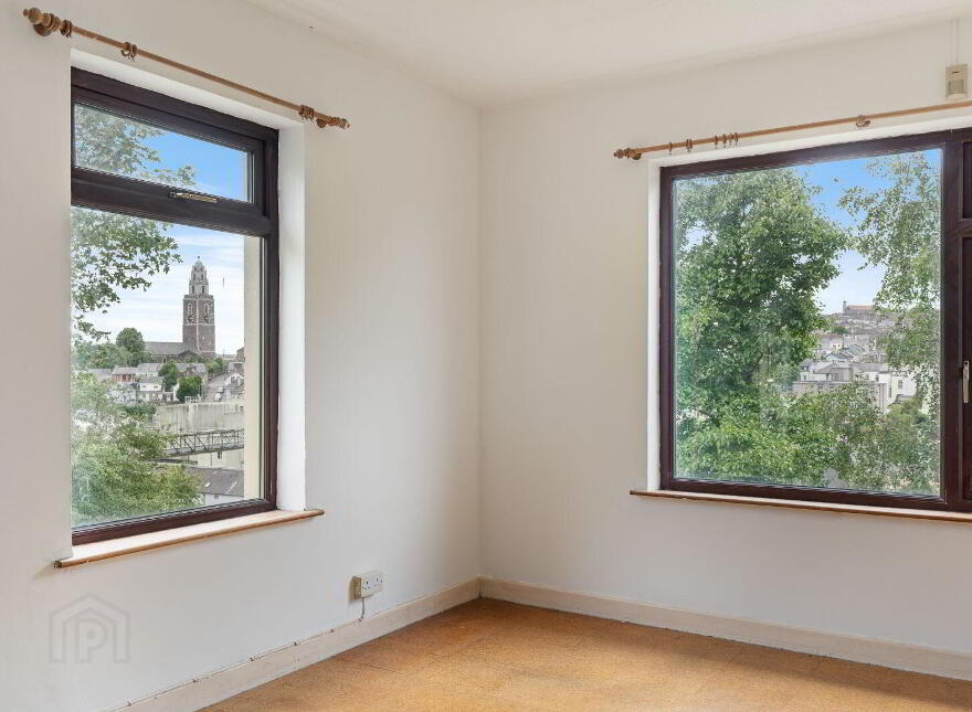 24 Shandon Court, Richmond Hill, St. Lukes, T23VWT4