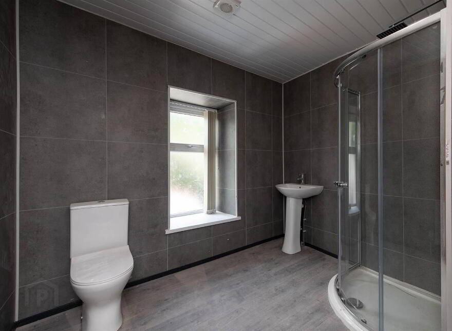 6C Church Street, Ballynahinch, BT24 8AF