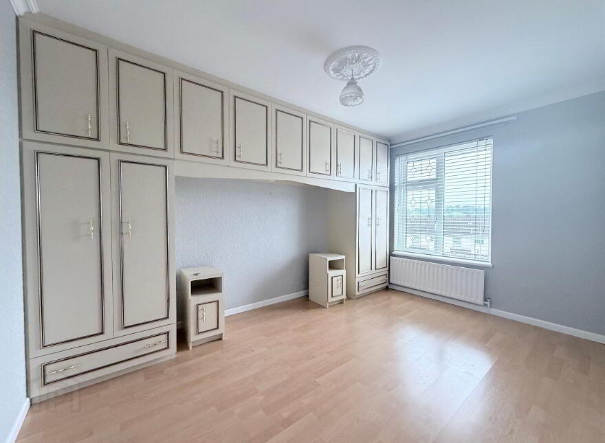 66 Iveagh Drive, Banbridge, BT32 3YE